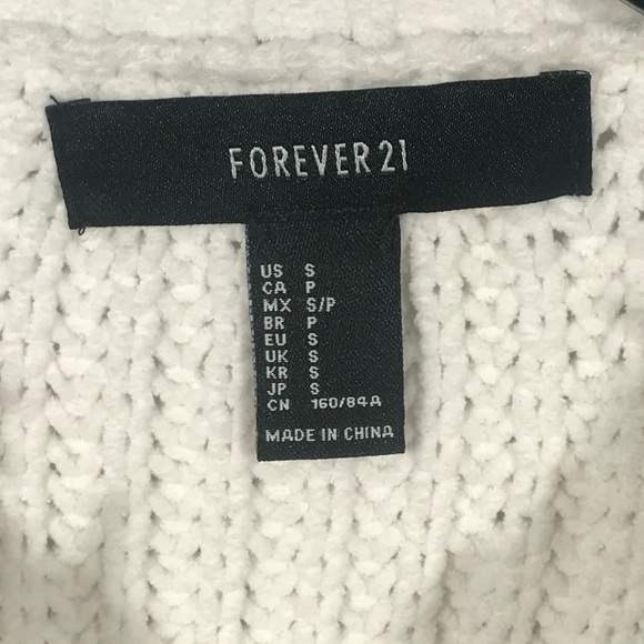 Forever 21 Knit cropped white sweater size small - Picture 4 of 6